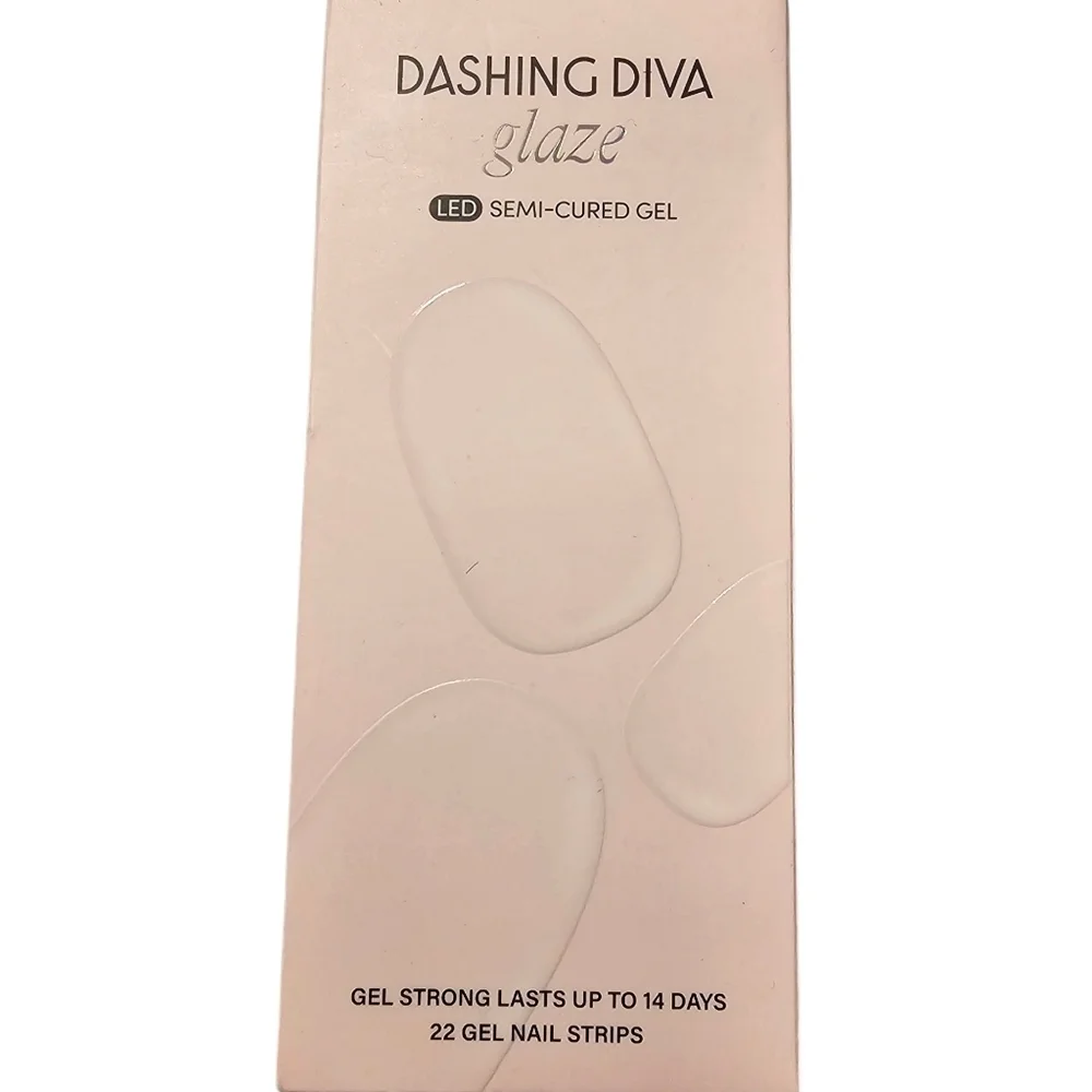 Dashing Diva Glaze Semi-Cured Gel & Mini LED Lamp•22 Nail Strips